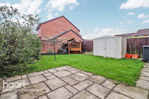 50 Godwin Road, Stratton, Swindon, SN3 4XN