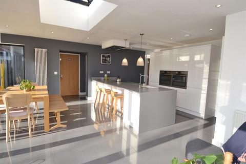 8 Longtye Drive, Chestfield, Whitstable, CT5 3NG