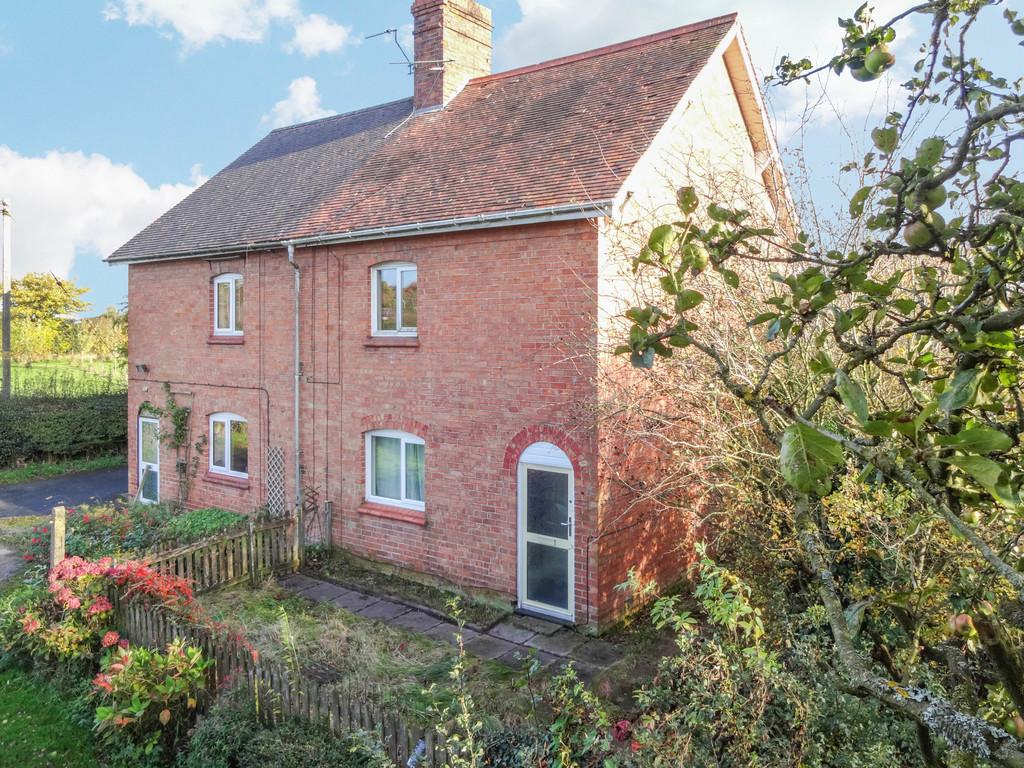Hanley Broadheath, Tenbury Wells... 3 bed semidetached house £260,000
