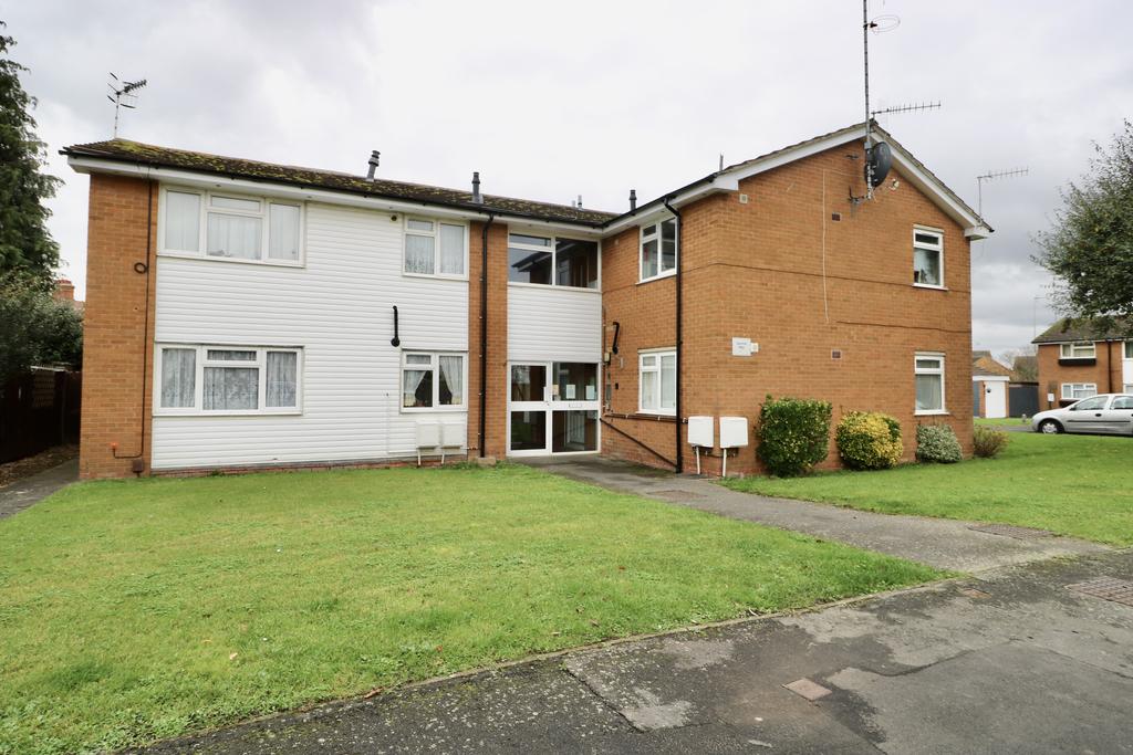 Garrick Way, Stratford upon Avon CV37 1 bed flat £130,000