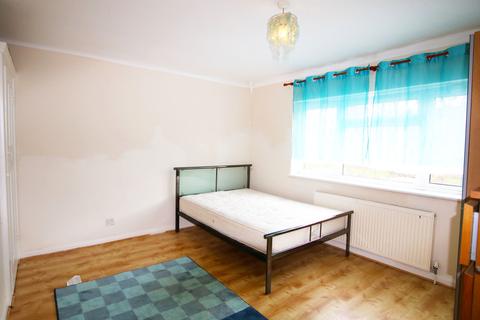 39 Aboyne Road, London, NW10 0EY
