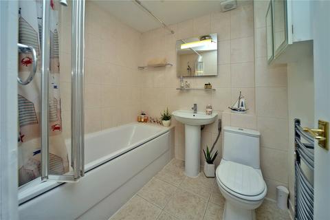 40 Chartwell Place, Sutton, SM3 9TD