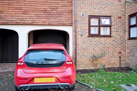 11 Balmoral Gardens, Bexley, DA5 1HR