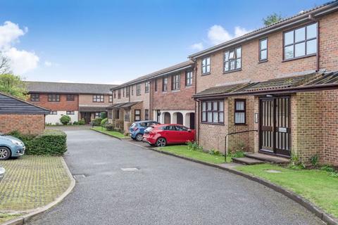 11 Balmoral Gardens, Bexley, DA5 1HR