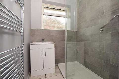 8 Cliffsend Road, Cliffsend, Ramsgate, CT12 5JD