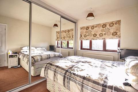 62 Blackburn Avenue, Wolverhampton, WV6 9JX