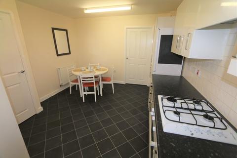 3 Bartons Way, Birmingham, B19 2LJ