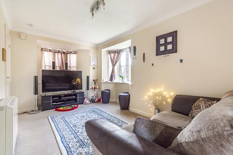 2 bedroom end of terrace house to rent, Roosevelt Drive, Headington