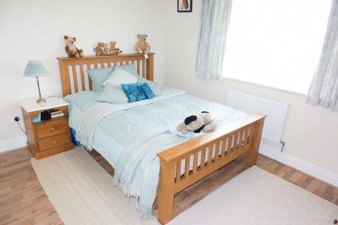 55 Hatfield Road, Rayleigh, SS6 9AP