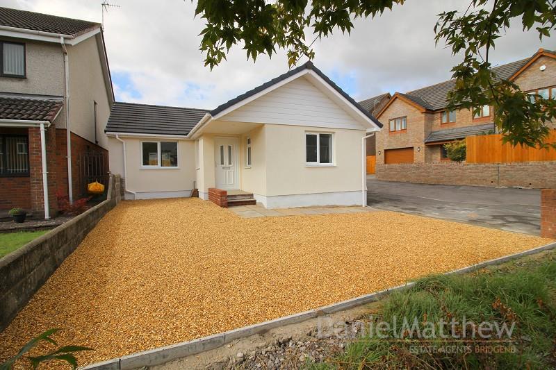 Heol Fach, North Cornelly, Bridgend 2 bed detached bungalow £220,000