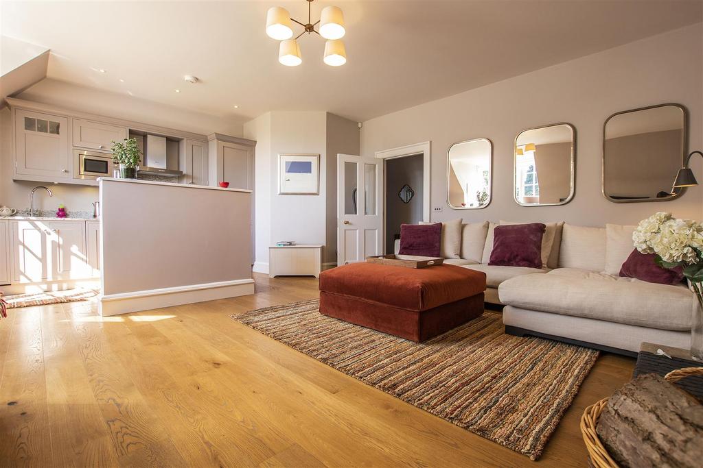 The Mansion, Balls Park, Hertford 2 bed flat