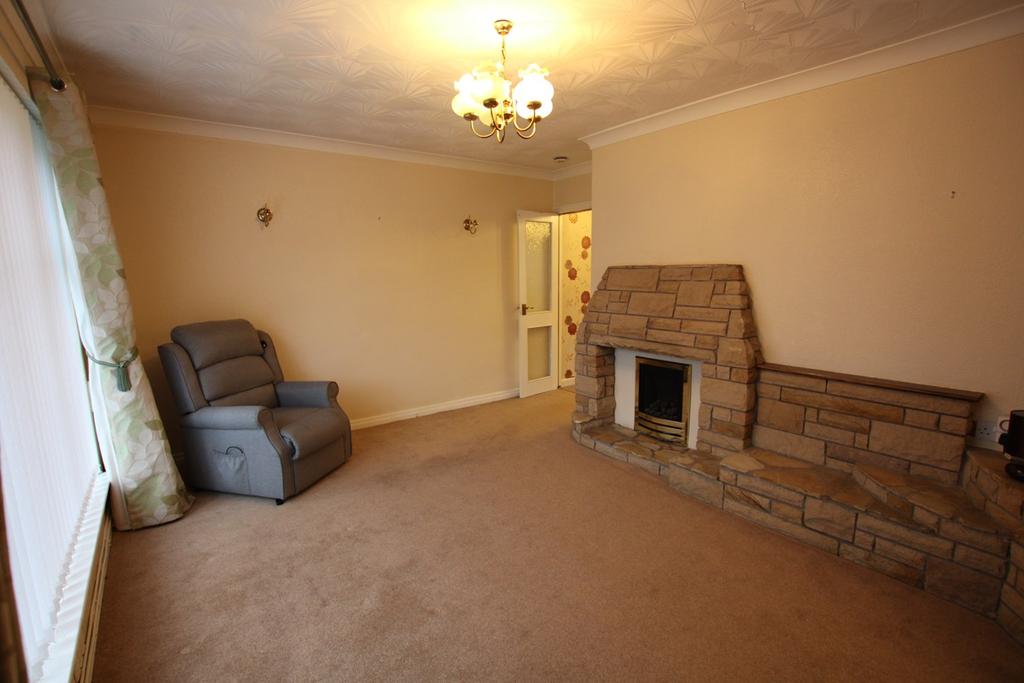 Severn road, Culcheth, Warrington, WA3 3 bed semidetached bungalow £