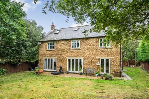 7 bedroom detached house to rent, Bloxham,  Oxfordshire,  OX15