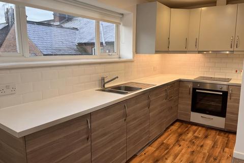 1 bedroom apartment to rent, Broad Street,  Chesham,  HP5