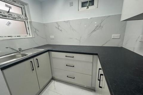 undefined, Bath Road,  Hounslow,  TW5