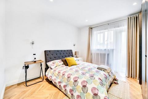 1 bedroom apartment to rent, Hounslow,  London,  TW5