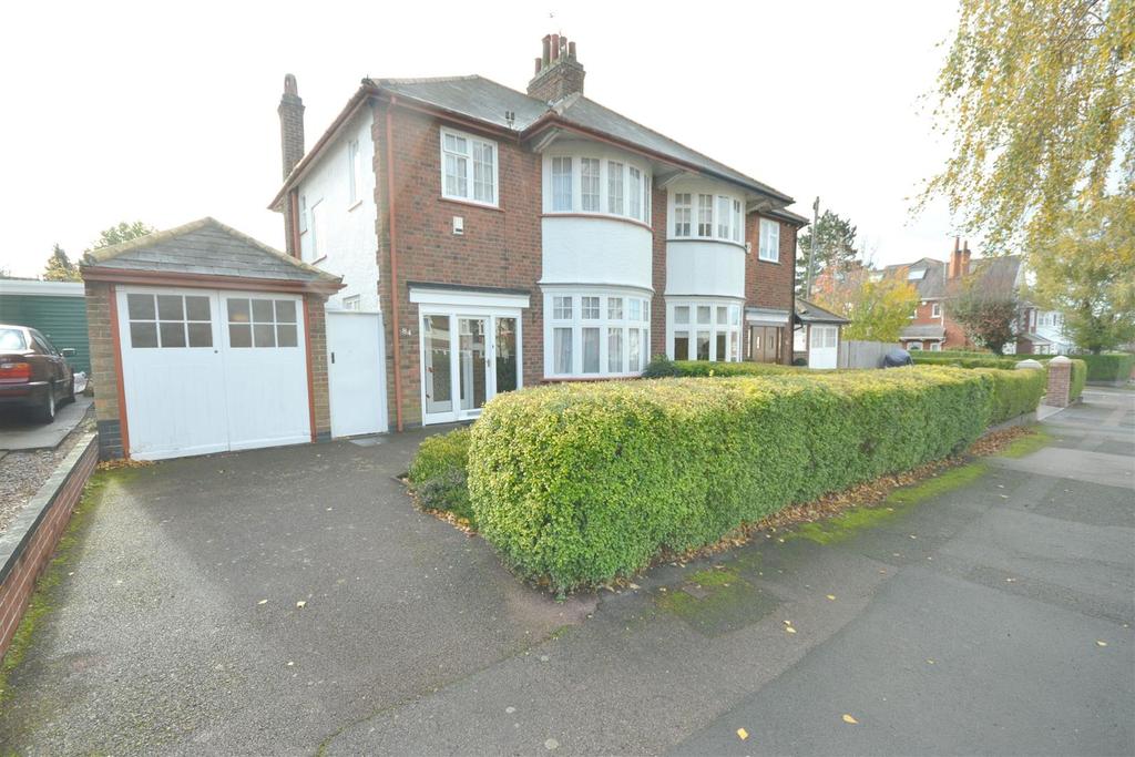 Shanklin Drive, Leicester 3 bed semidetached house £395,000
