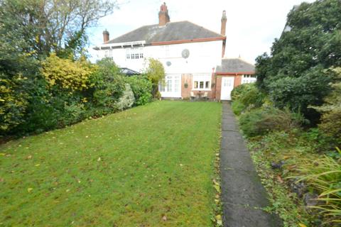 84 Shanklin Drive, Leicester, LE2 3QA