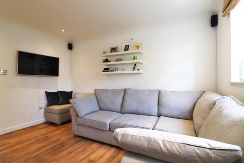 Flat 4, 18 Palace Grove, Bromley, BR1 3HA