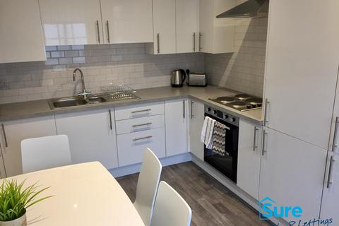 5 bedroom terraced house to rent, Oxford Street, GL1