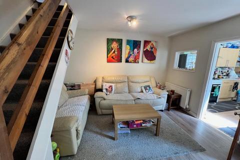 3 bedroom terraced house to rent, Brockhurst Road,  Chesham,  HP5