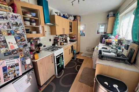 3 bedroom terraced house to rent, Brockhurst Road,  Chesham,  HP5