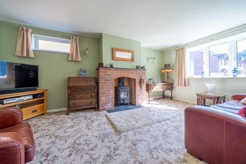 6 Godsons Close, Tenbury Wells, WR15 8HY