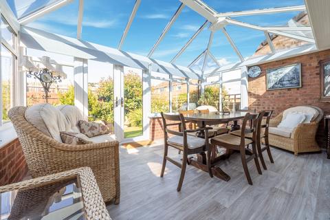 6 Godsons Close, Tenbury Wells, WR15 8HY
