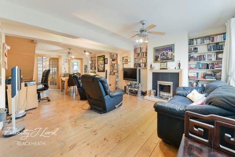 47 Couthurst Road, London, SE3 8TN