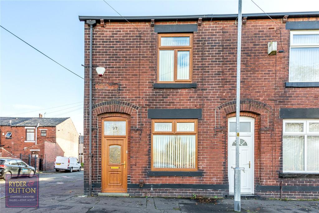 Osborne Street, Deeplish, Rochdale... 2 bed terraced house £105,000