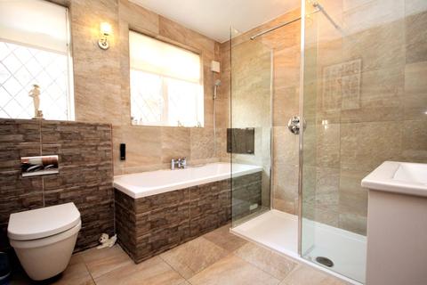3 Chigwell Park Drive, Chigwell, IG7 5BD