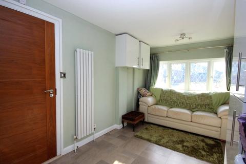 3 Chigwell Park Drive, Chigwell, IG7 5BD