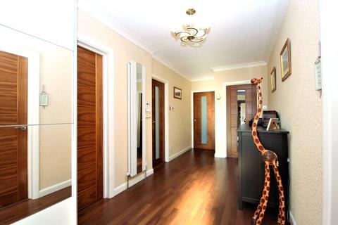3 Chigwell Park Drive, Chigwell, IG7 5BD