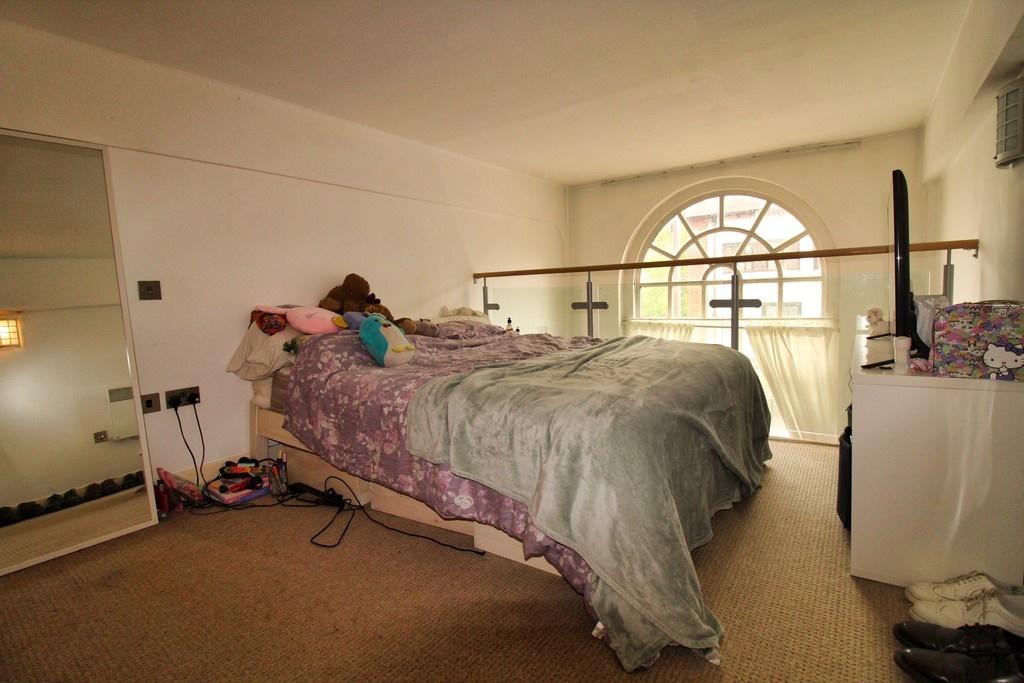 Bedroom jpg