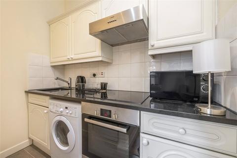 Studio to rent, Denning Road, Hampstead, London