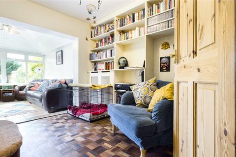 25 Crown Lane, Theale, Reading, RG7 5BG