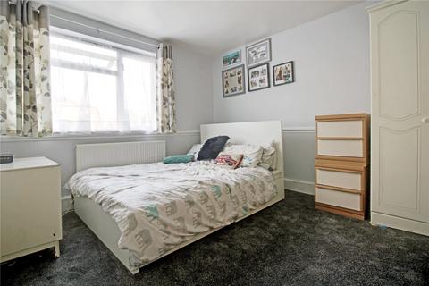 2 bedroom apartment for sale, Rodwell Court, Addlestone, Surrey, KT15