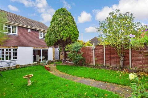 4 Lower Higham Road, Gravesend, DA12 2NG