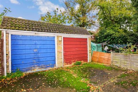 4 Lower Higham Road, Gravesend, DA12 2NG