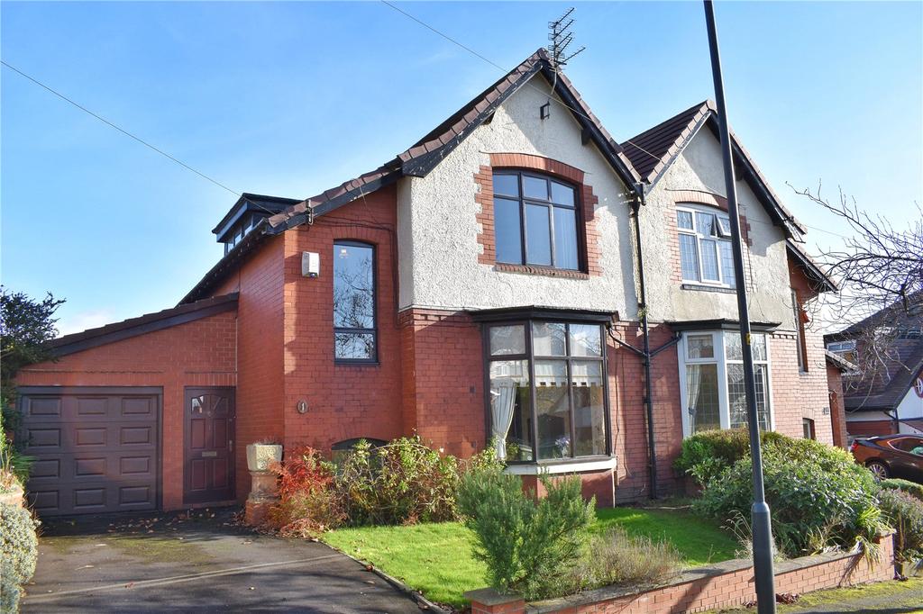 Southway, Garden Suburb, Oldham, Greater Manchester, OL8 2 bed semi