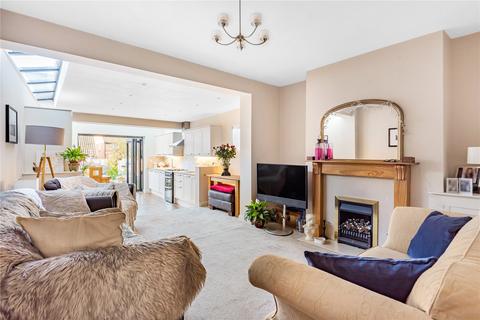 61 Moorend Crescent, Cheltenham, GL53 0EJ