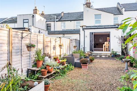 61 Moorend Crescent, Cheltenham, GL53 0EJ