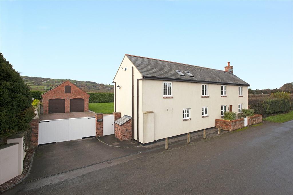 Stryt Isa, Penyffordd, Nr Chester, CH4 4 bed detached house £695,000