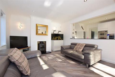 18 Minster Road, Ramsgate, CT11 0JL