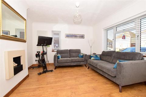 18 Minster Road, Ramsgate, CT11 0JL