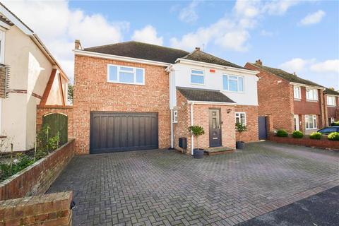 18 Minster Road, Ramsgate, CT11 0JL