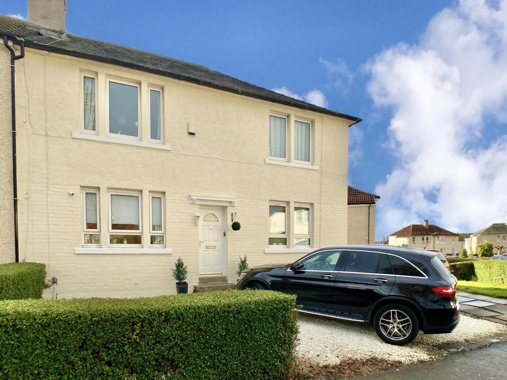 136 Whitehaugh Avenue, Paisley 2 bed apartment £112,000