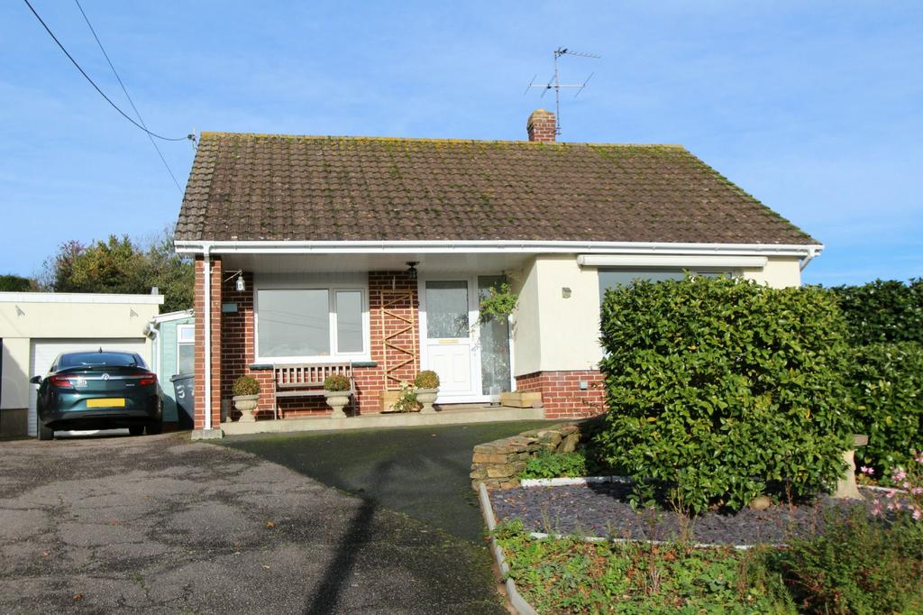 BURROW LANE, NEWTON POPPLEFORD, DEVON, EX10 2 bed detached bungalow £