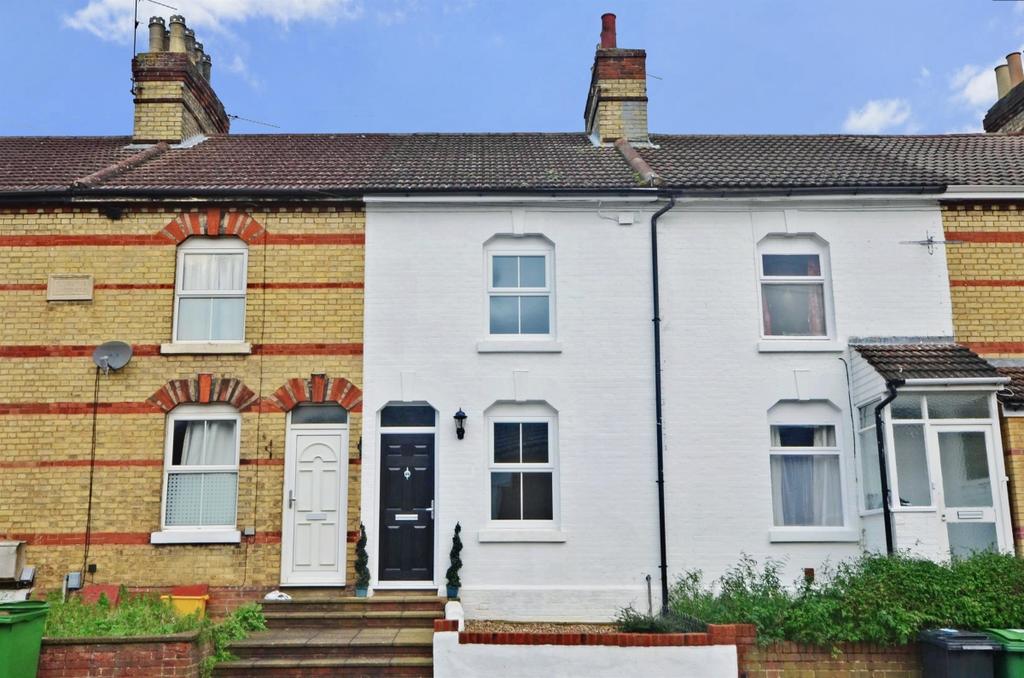 Milton Street Maidstone ME16 2 bed cottage £975 pcm (£225 pw)