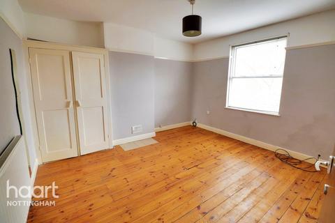 23 Berridge Road, Nottingham, NG7 6LX